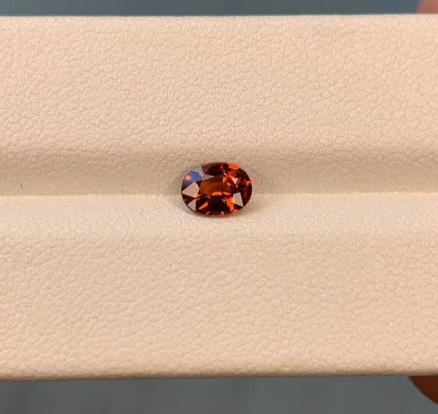 Mandarin spessartite garnet 0.785 ct