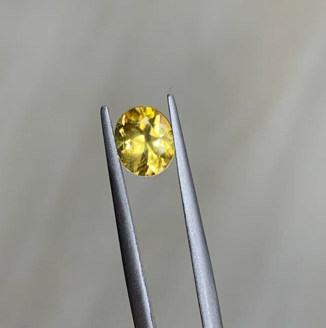 Faceted Beryl heliodor 1.23 ct