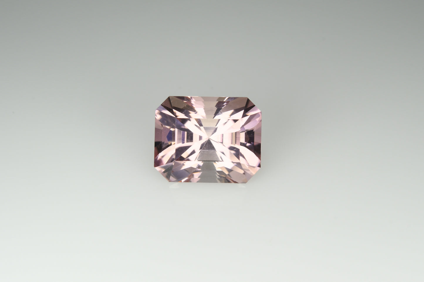 Faceted pink tourmaline 4.3 ct