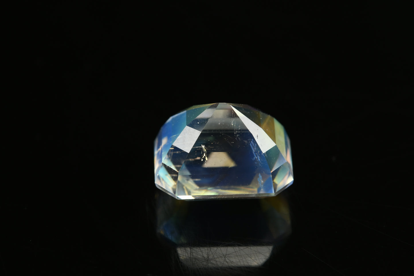 Faceted rainbow sheen moonstone 3.3 cts