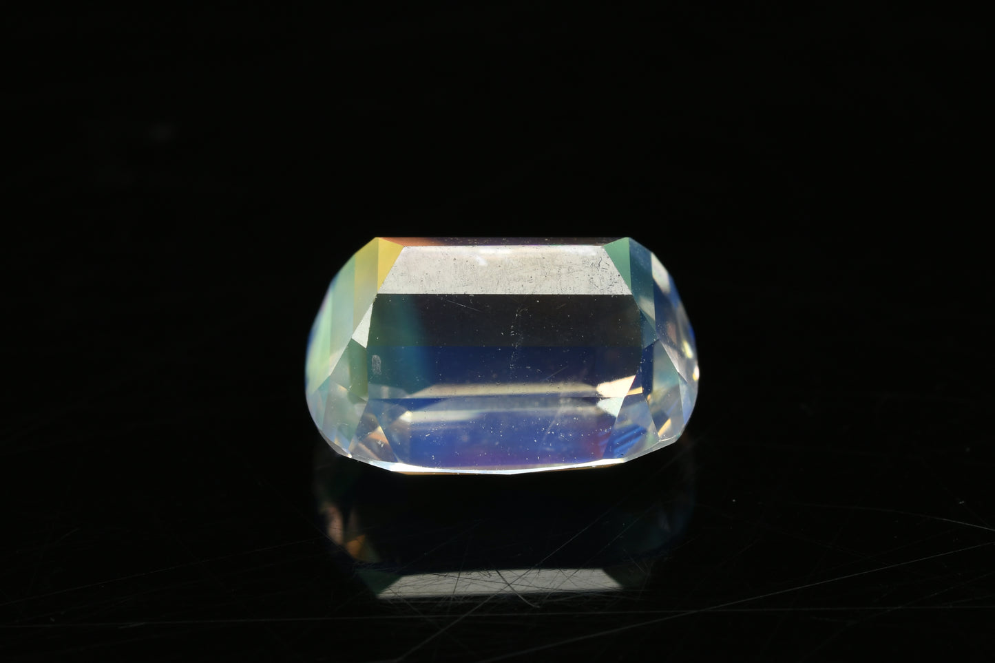 Faceted rainbow sheen moonstone 3.35 cts
