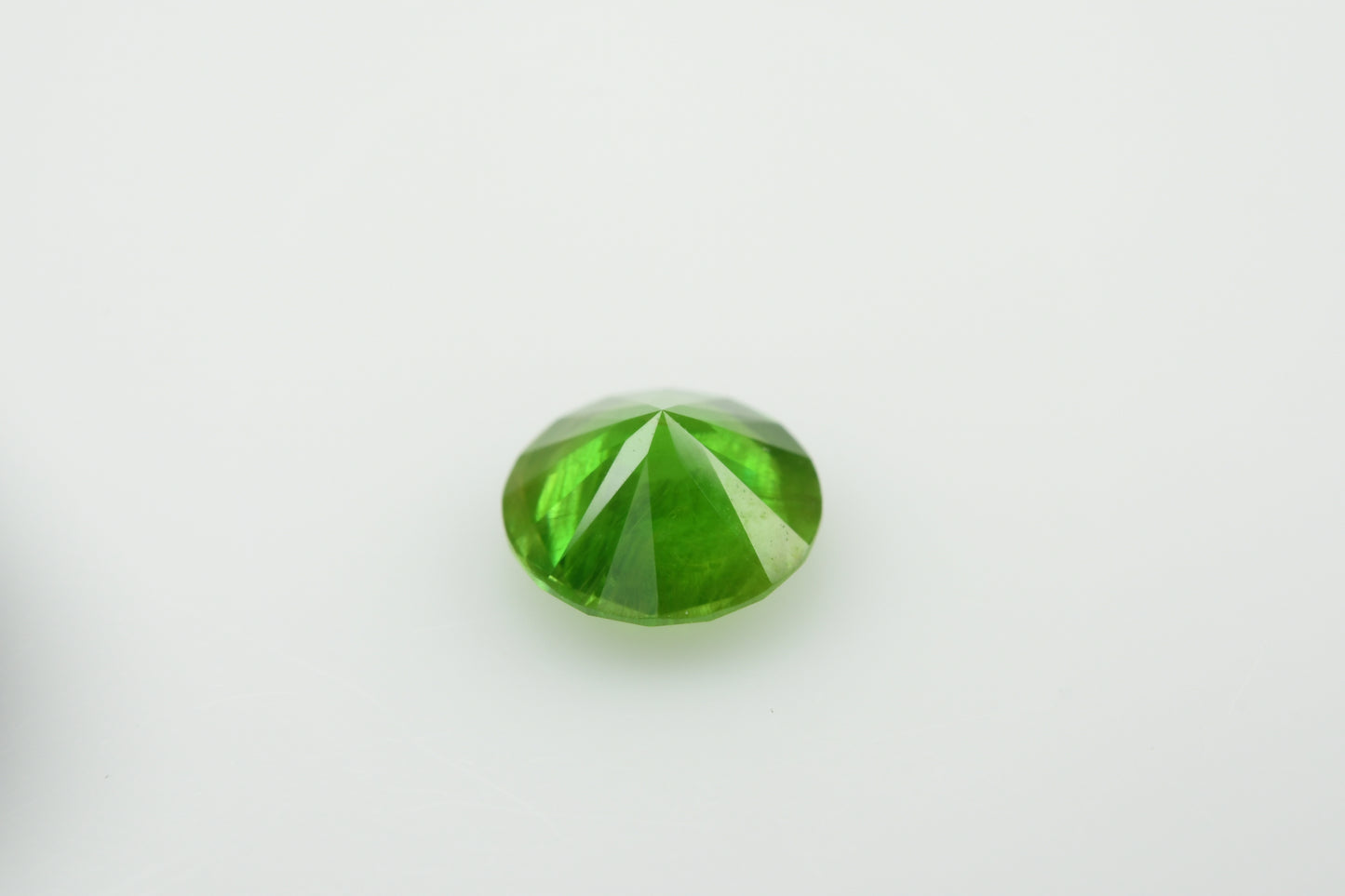 Vivid green color russian demantoid garnet 0.99 cts