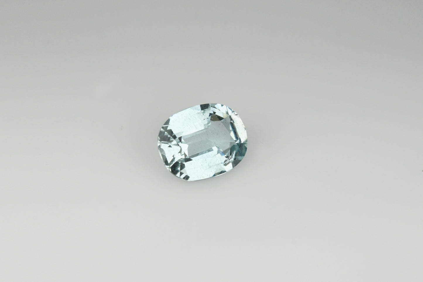 Faceted aquamarine 1.765 ct