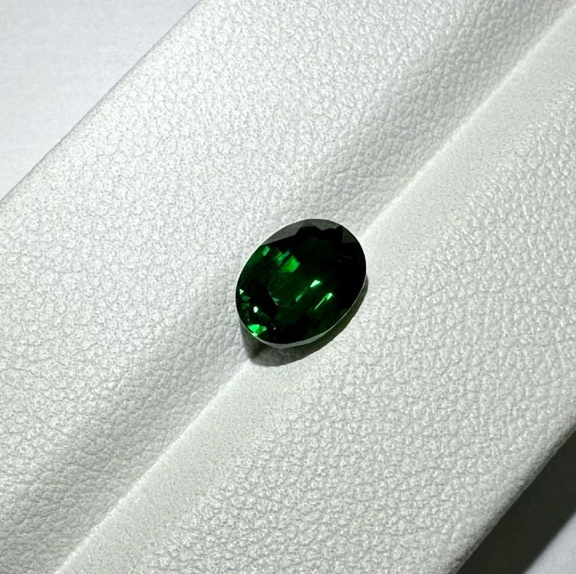 Faceted chrome Tourmaline 1.63 ct