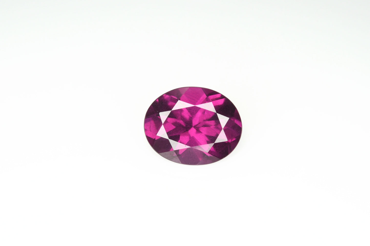 Rhodolite garnet 3 cts
