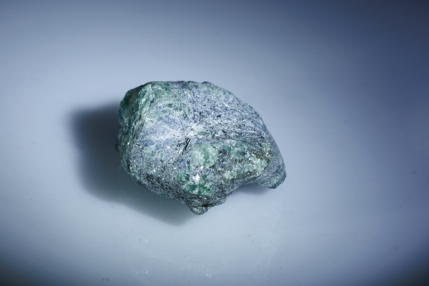 Large alexandrite collectible specimen, chrysoberyl, 52 carats