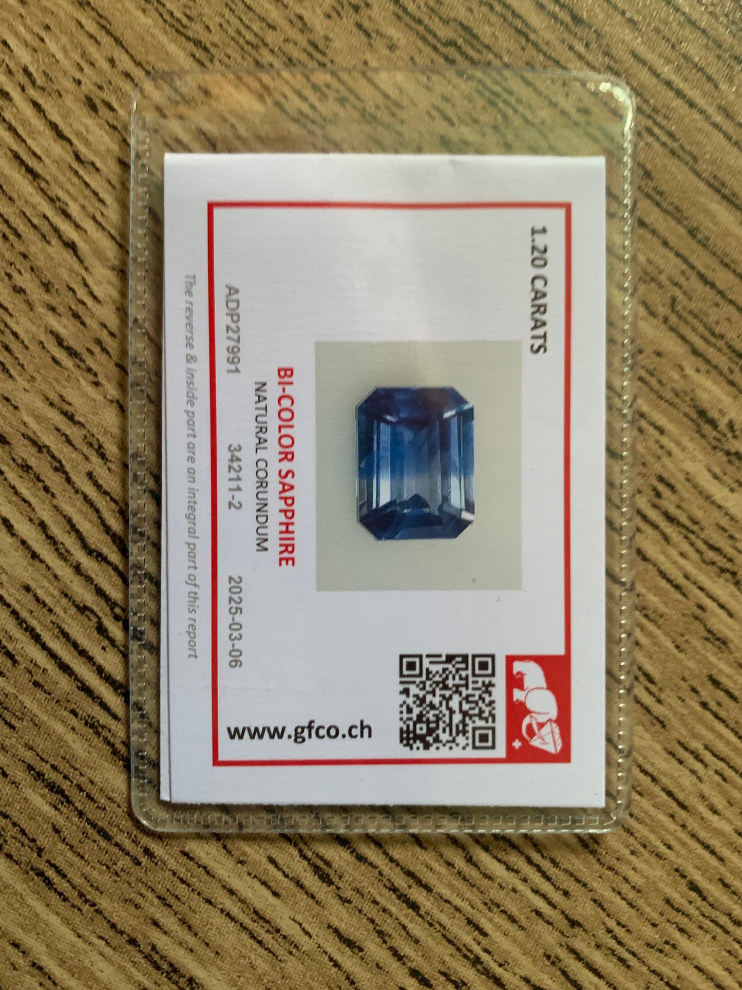 1.2 cts, Faceted bi-color sapphire