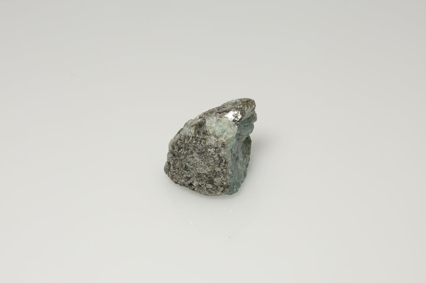 Collectible Russian alexandrite specimen, 12.10 cts