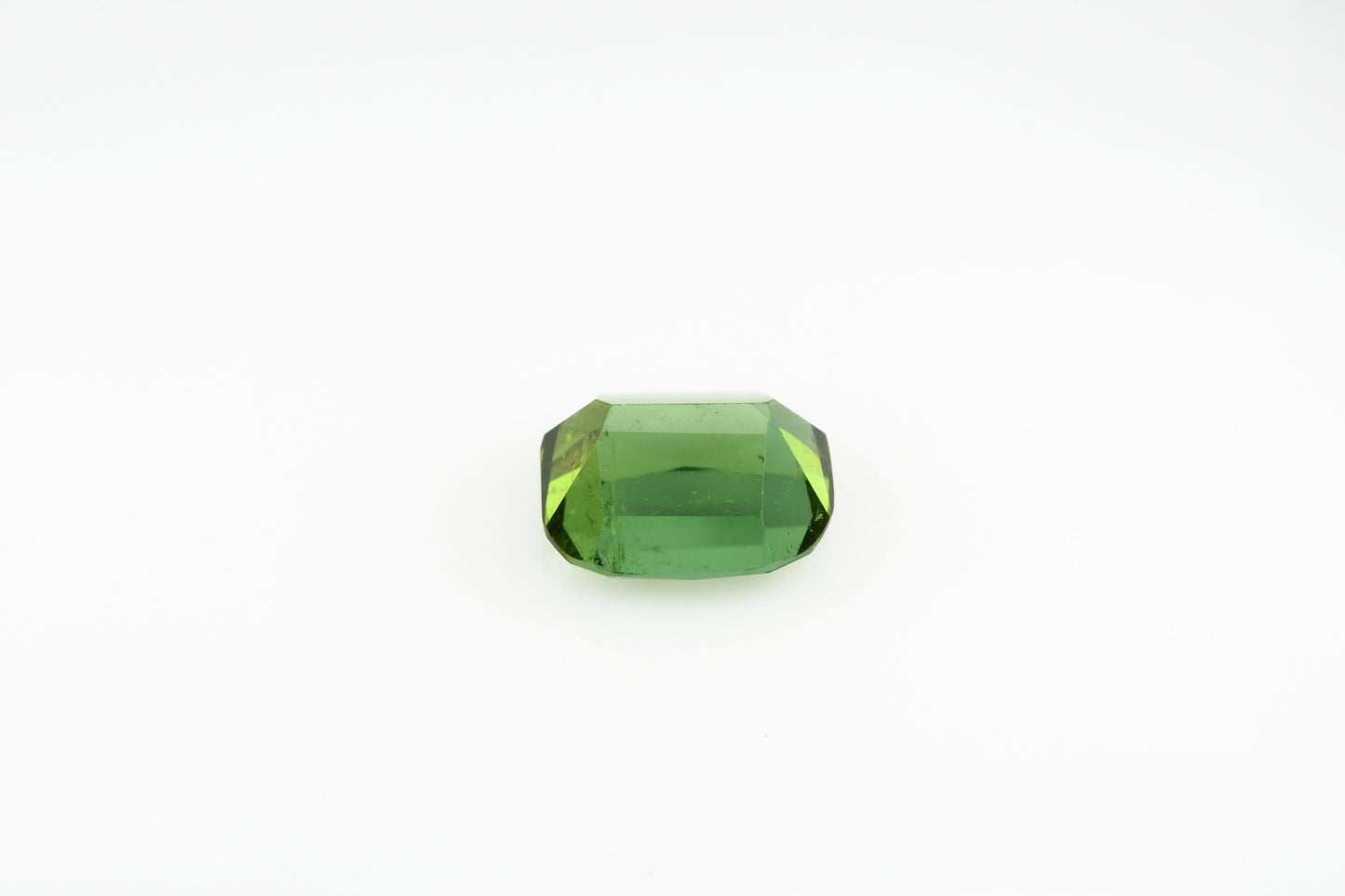 Faceted apple green tourmaline 3.625 ct