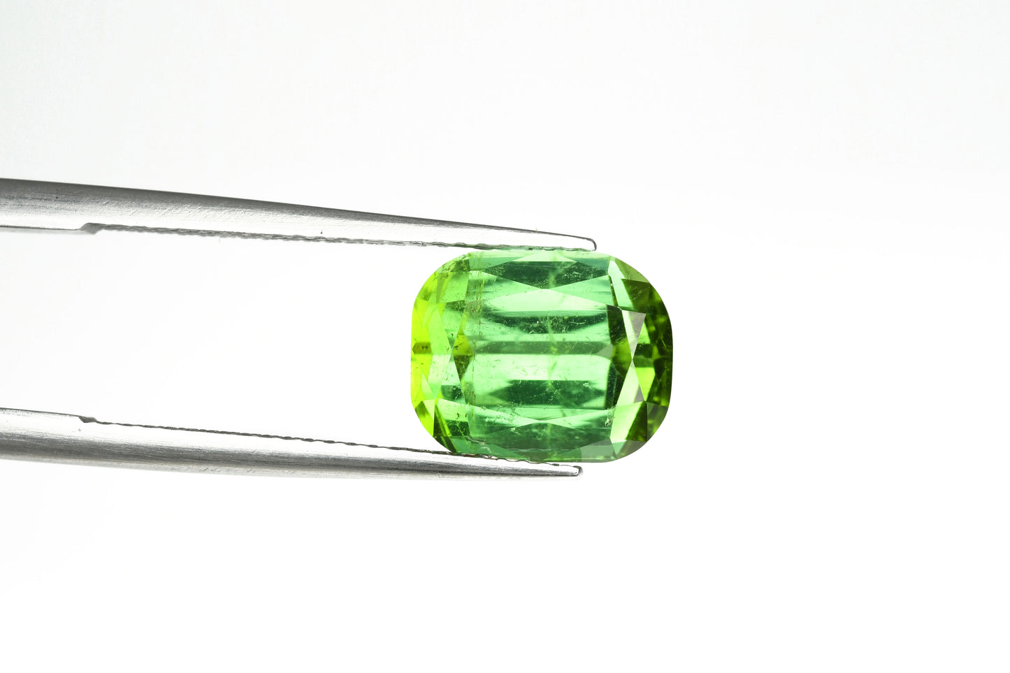Faceted apple green tourmaline 3.625 ct
