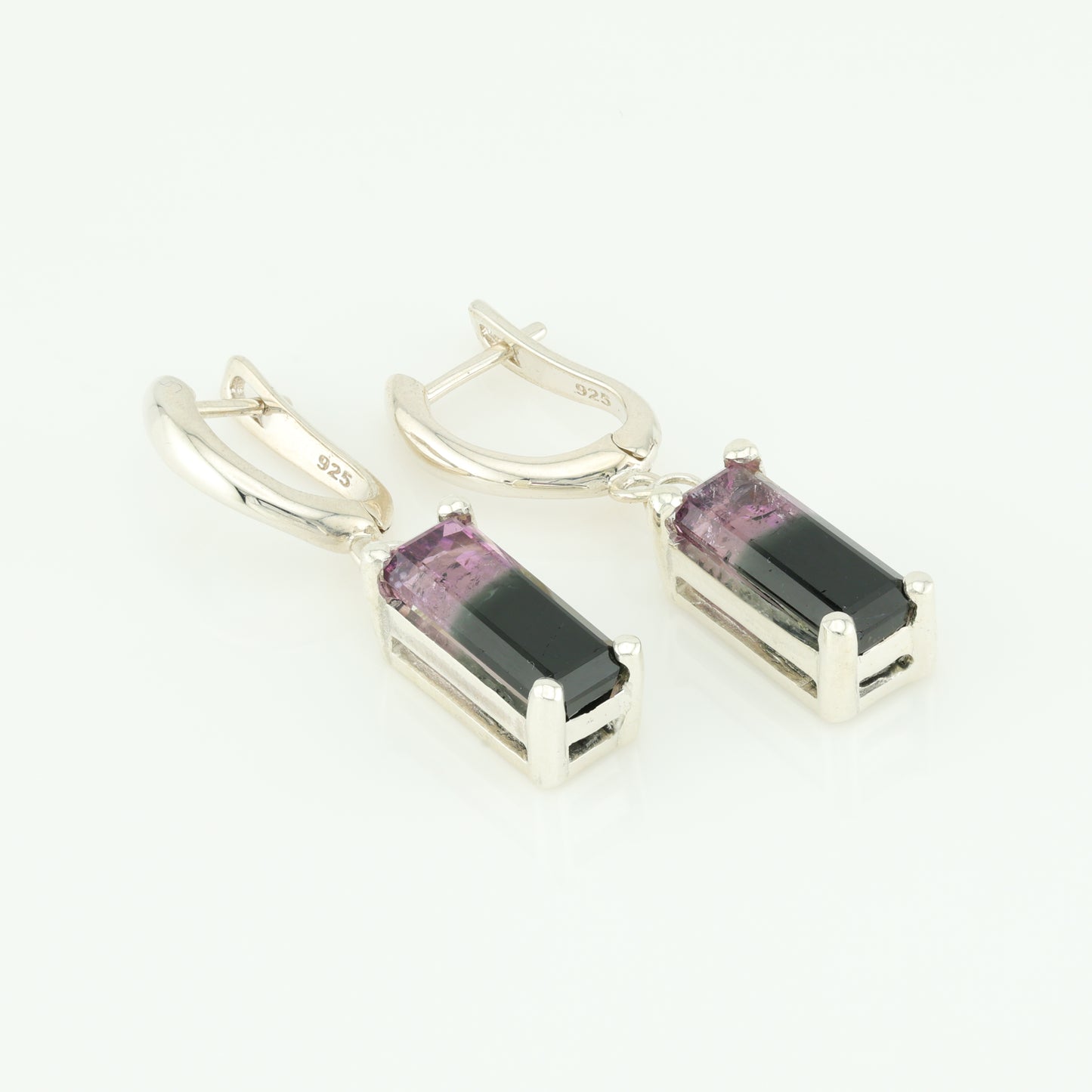 Faceted bi color tourmaline silver earrings, 7.5 cts