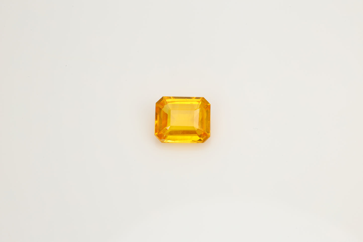 2.05 cts Faceted yellow sapphire