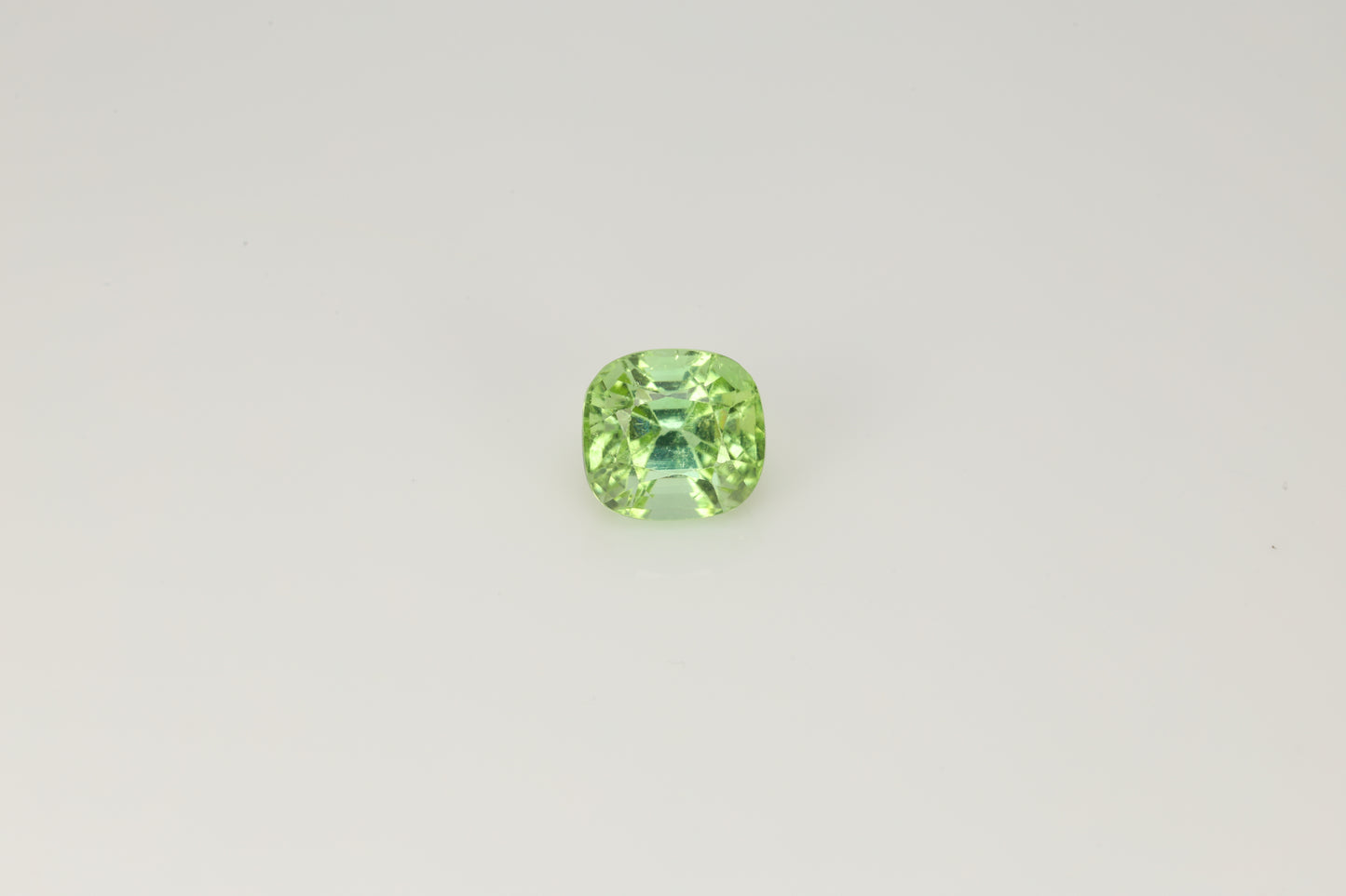 2.07 cts Faceted llight green tourmaline, very beautiful color