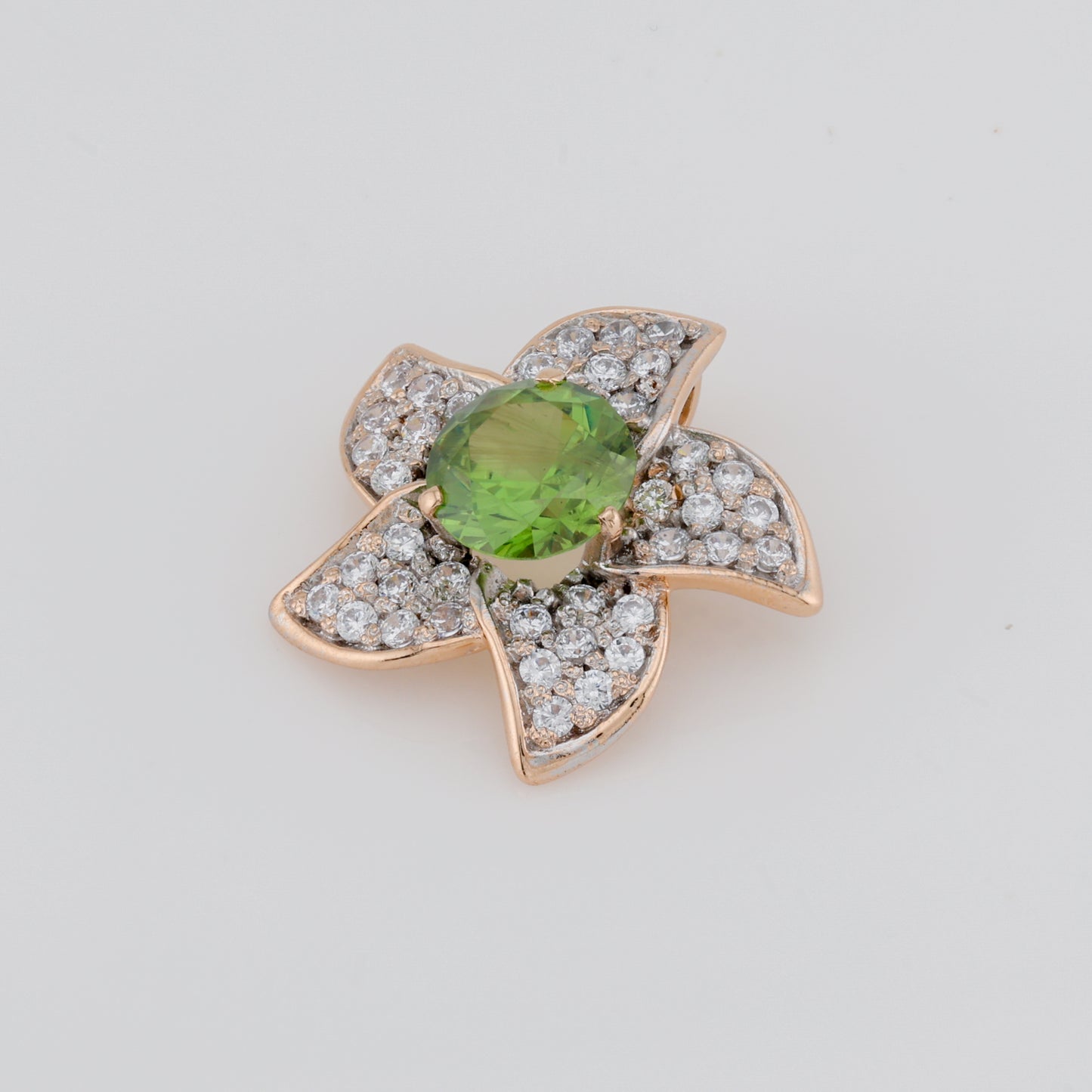 Faceted demantoid garnet golden pendant