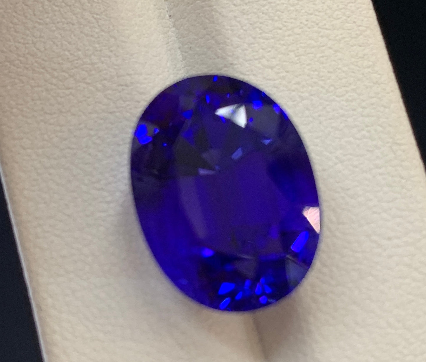 Faceted tanzanite 20+ ct