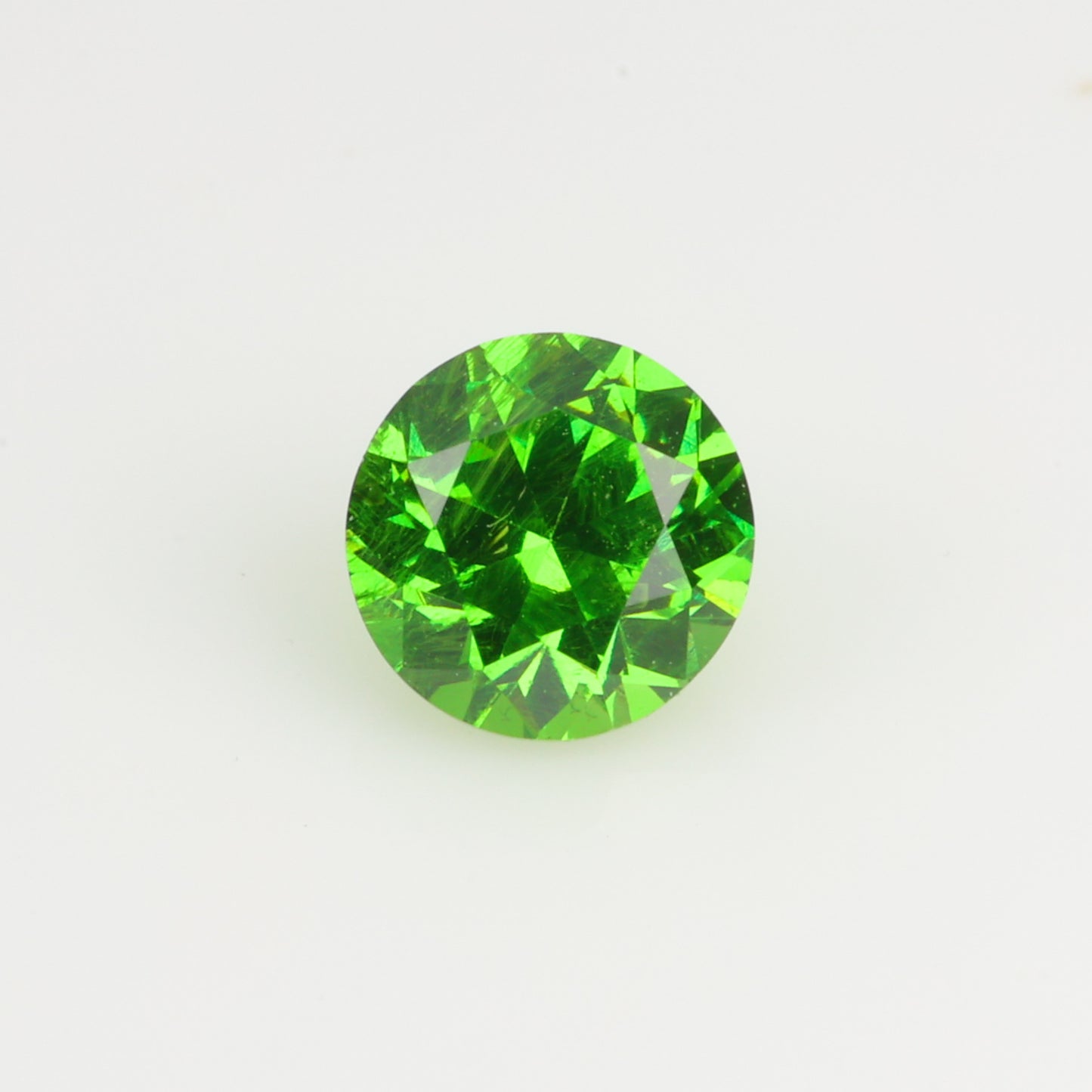 0.3 ct, Faceted Russian demantoid garnet high dispersion