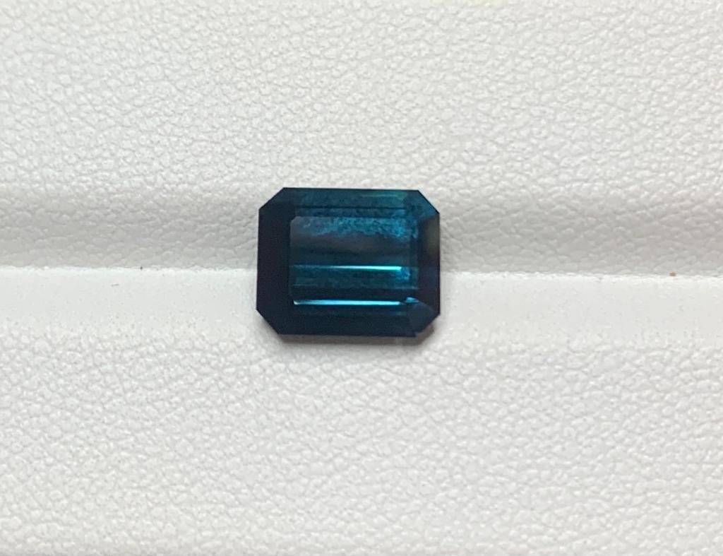 Faceted blue tourmaline indicolite gemstone 4.64 ct