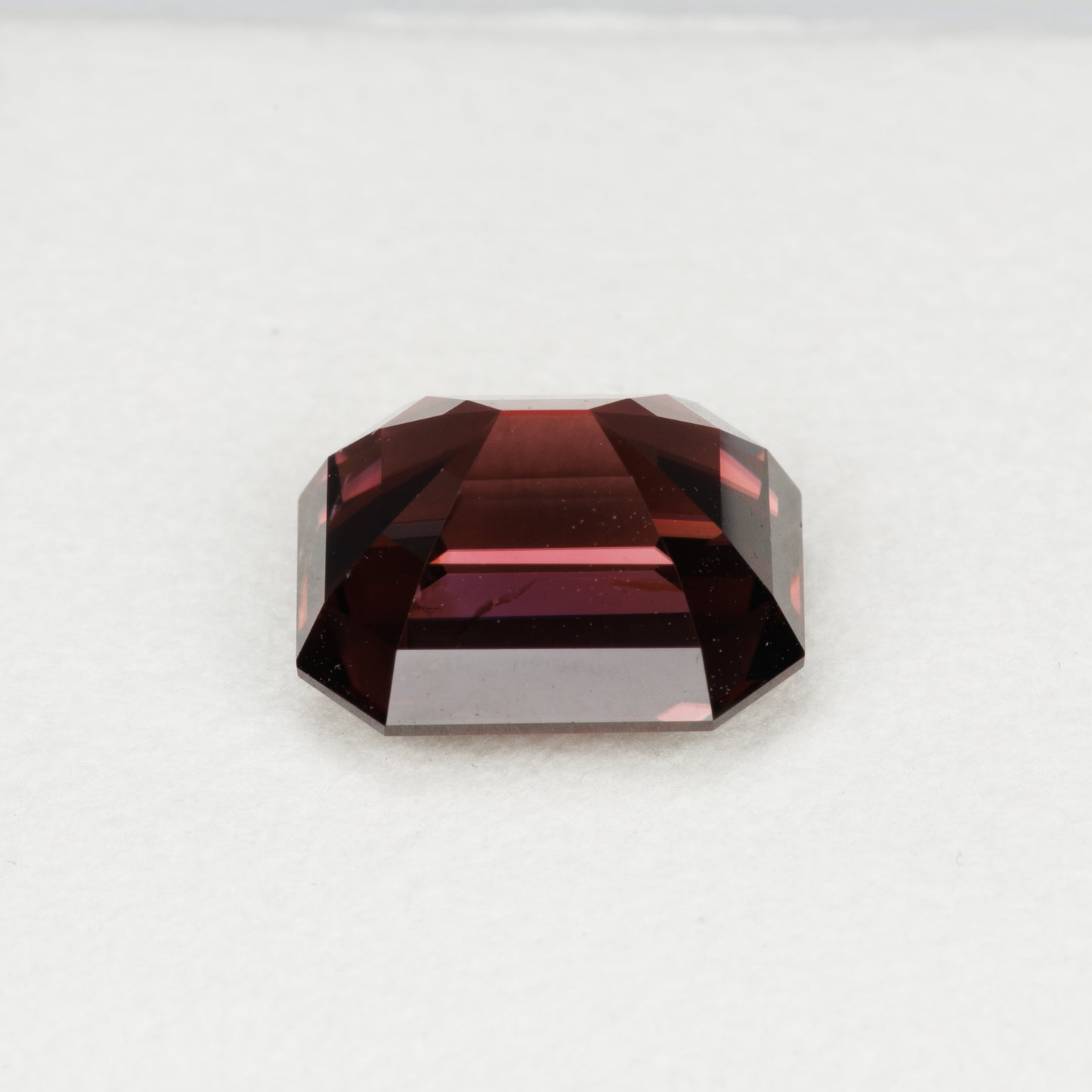 6.32 cts, Faceted red zircon, cushion cut