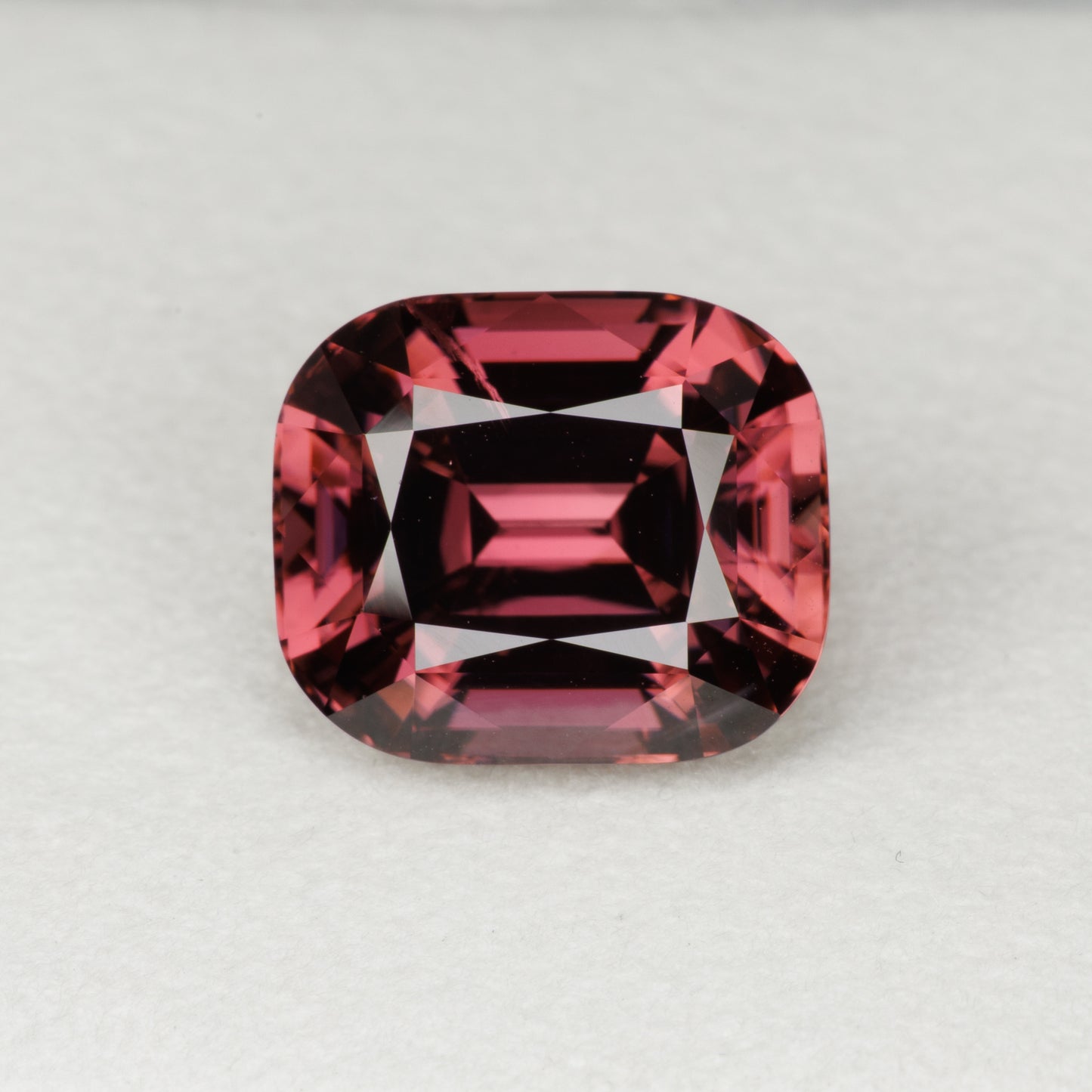 7.29 cts, Faceted red zircon, cushion cut
