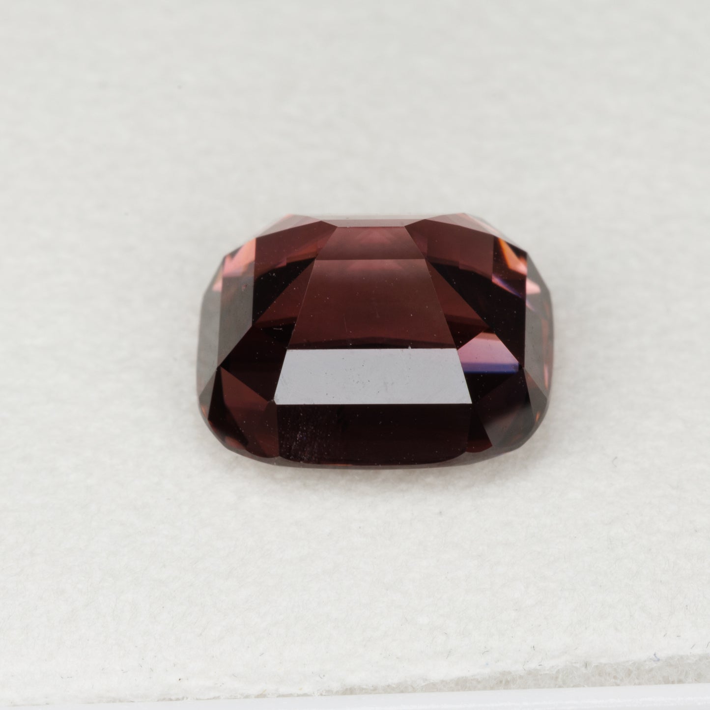 7.29 cts, Faceted red zircon, cushion cut
