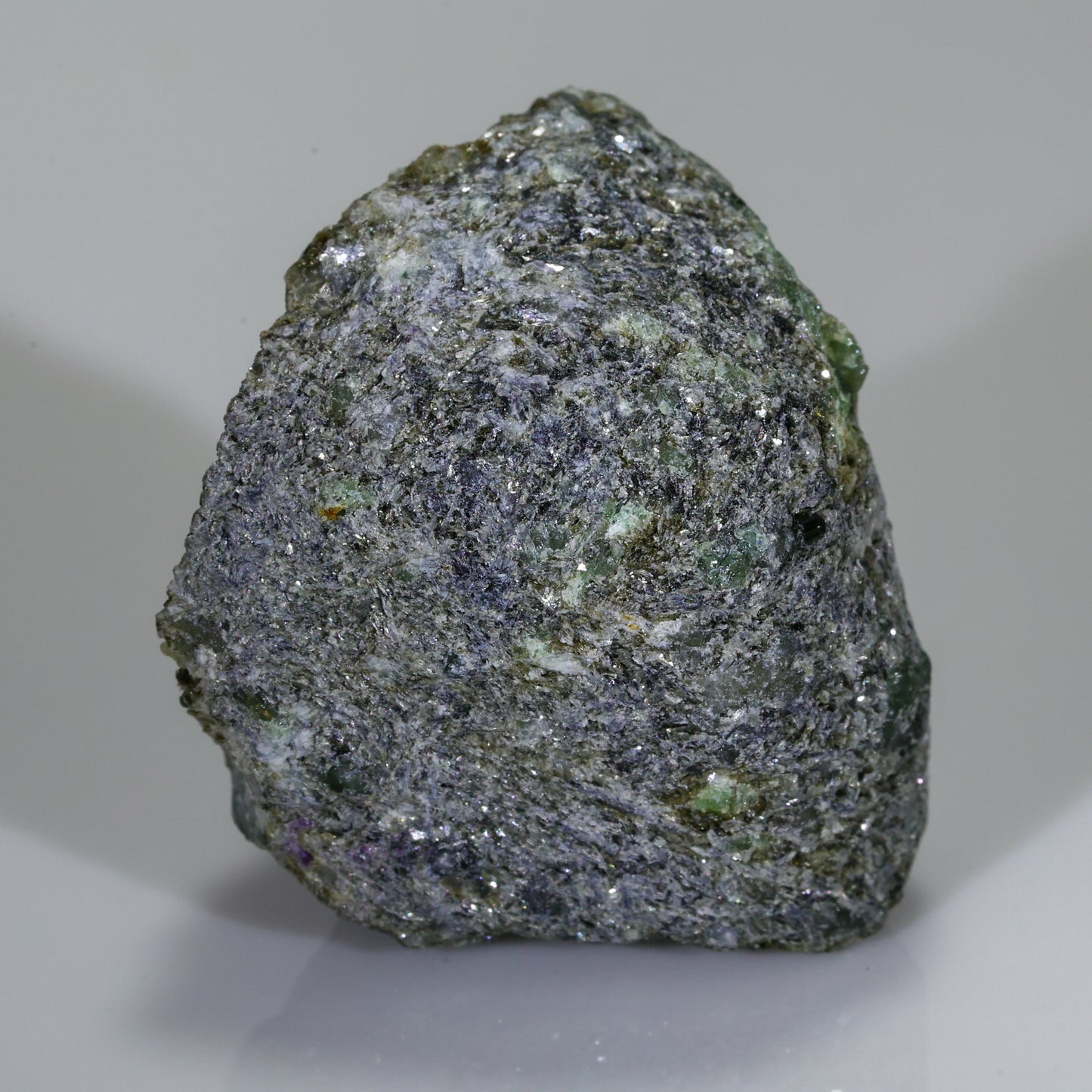Russian alexandrite rough specimen, 125 cts