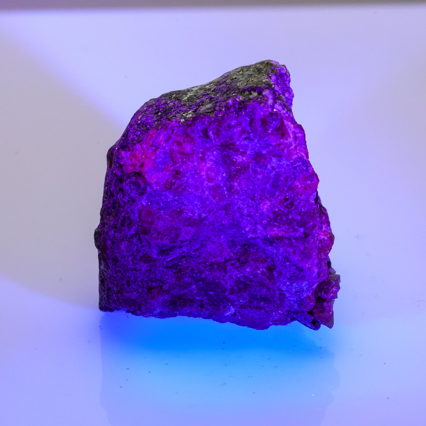 Russian alexandrite rough specimen, 125 cts