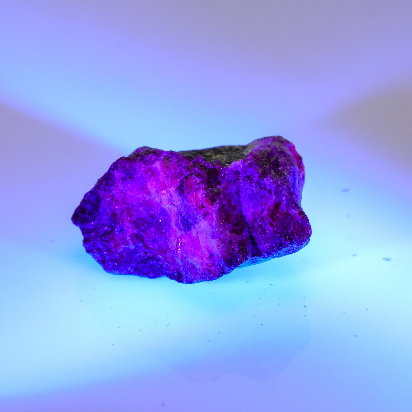 Russian alexandrite rough specimen, 47.6 cts