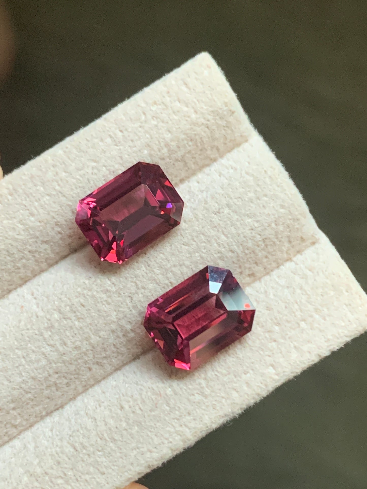 Faceted octagon pink garnet pair, 8.1 cts