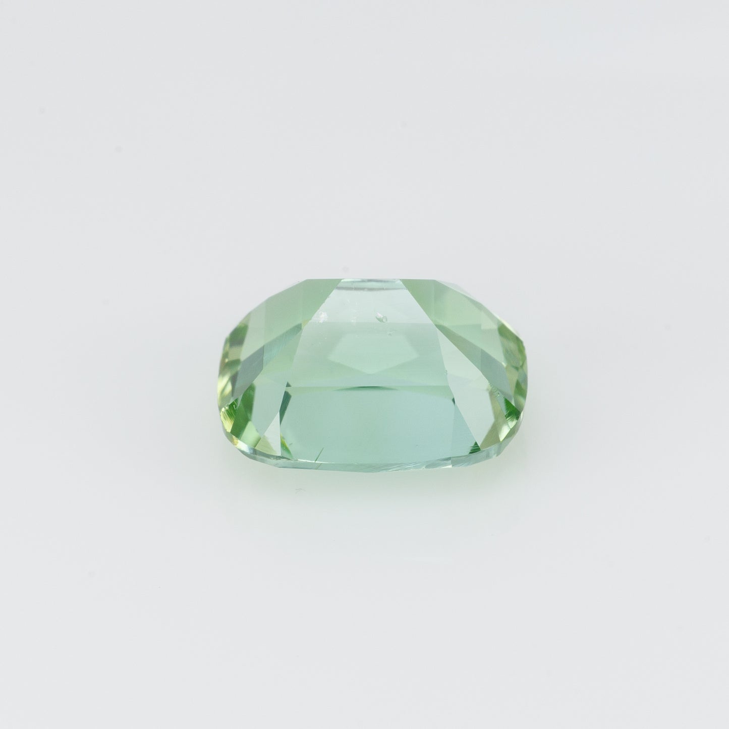 2 cts, Faceted afghan light green tourmaline