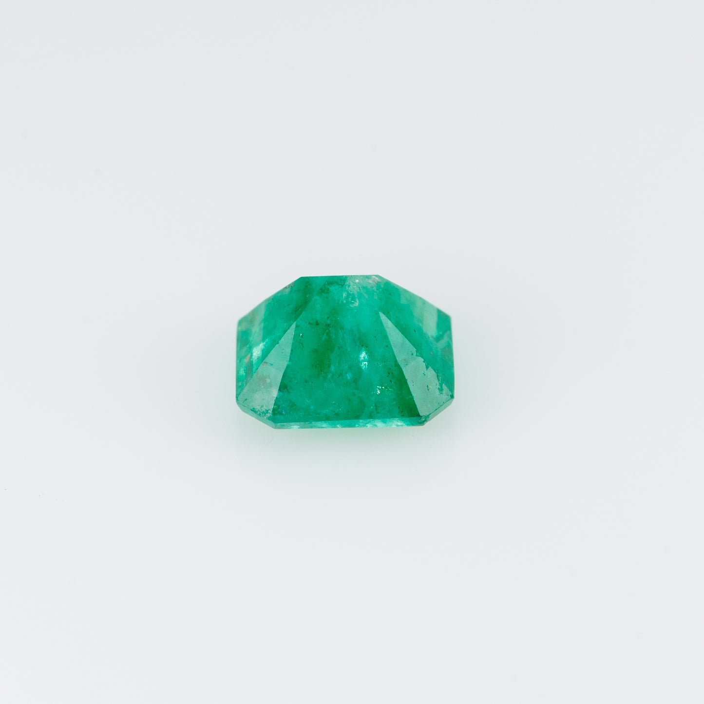 0.64 ct, Faceted Pakistani emerald