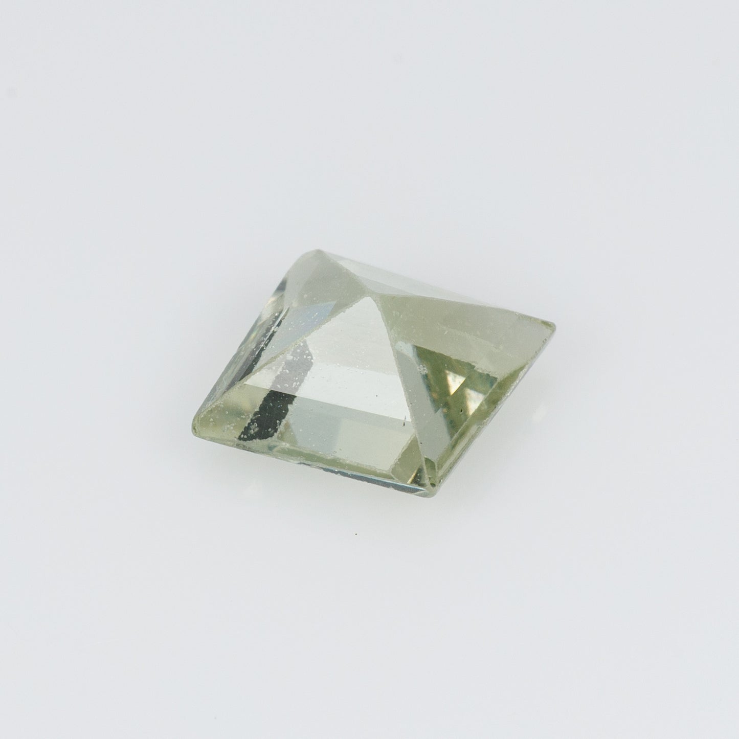 1.36 cts, Certified Unheated Natural yellow sapphire