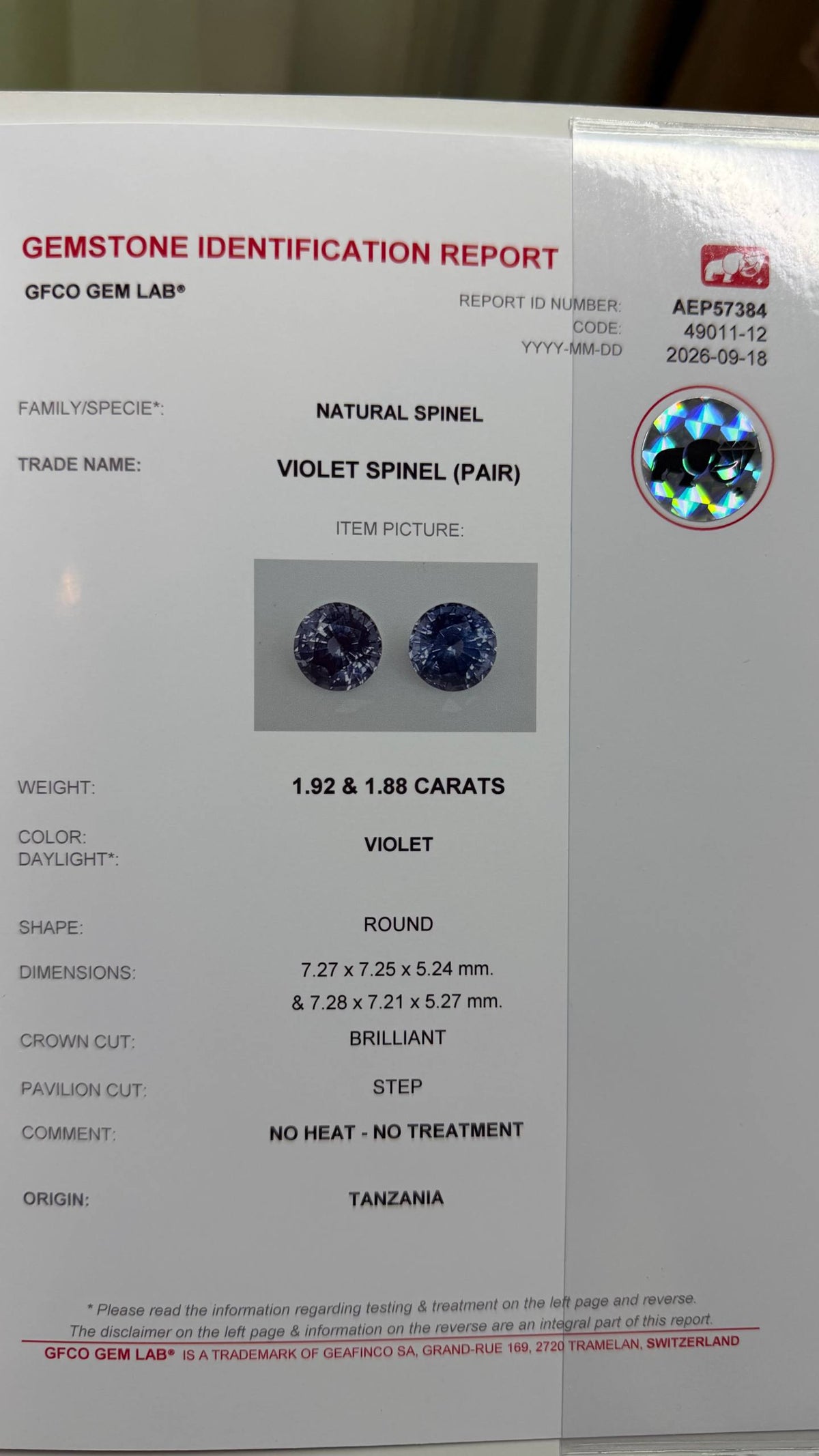 3.8 CTs, Bluish violet spinel pair round shape