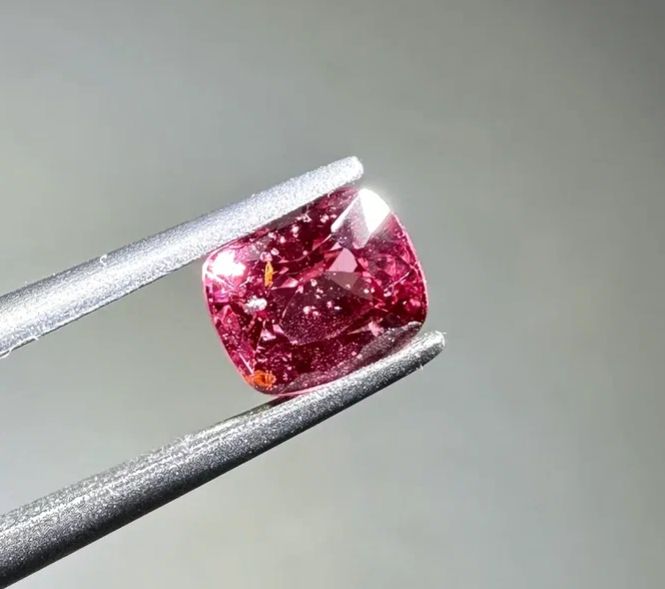 Burmese Spinel 1.10 ct