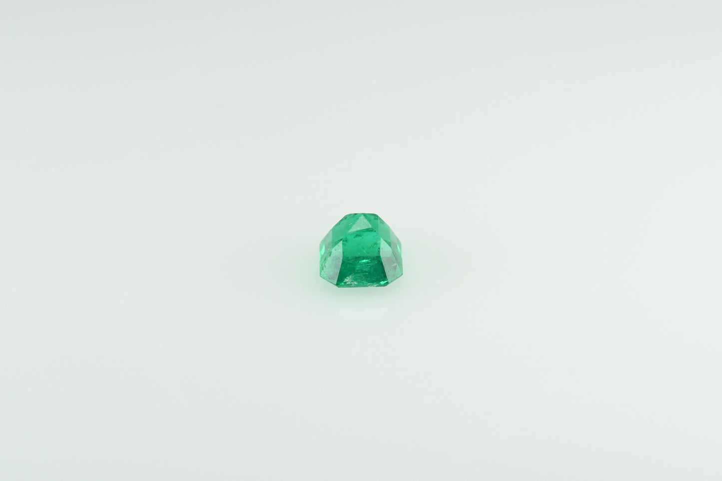 Faceted natural emerald 0.33 ct