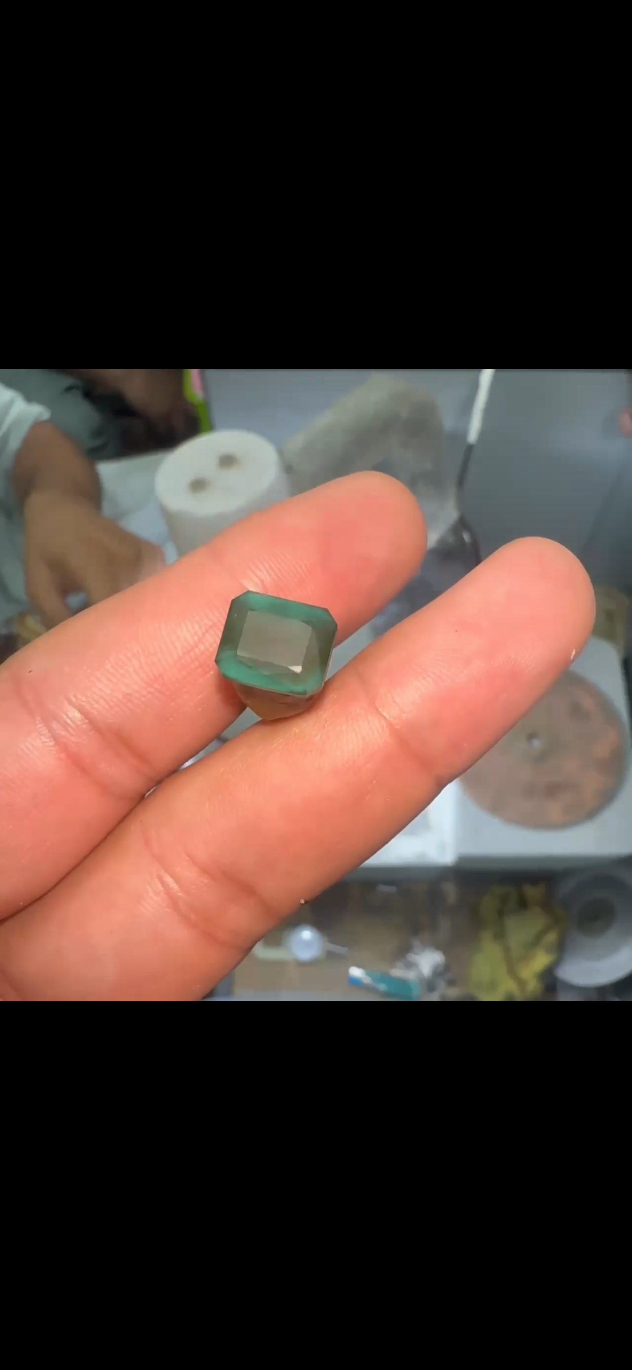 Excellent cutting lagoon tourmaline set 17.32 ct