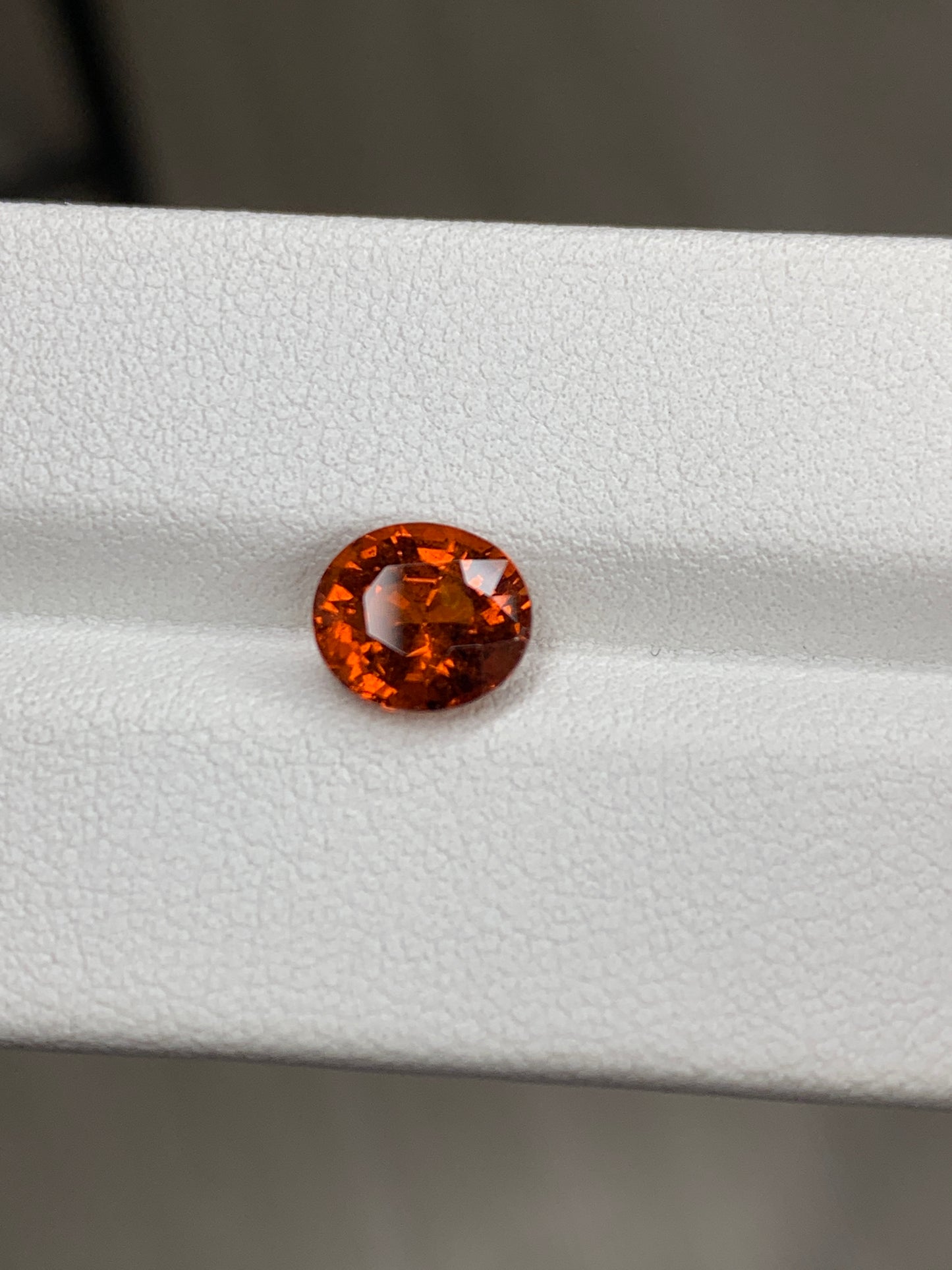 Oval spessartite garnet, Mandarin garnet 2.57 cts