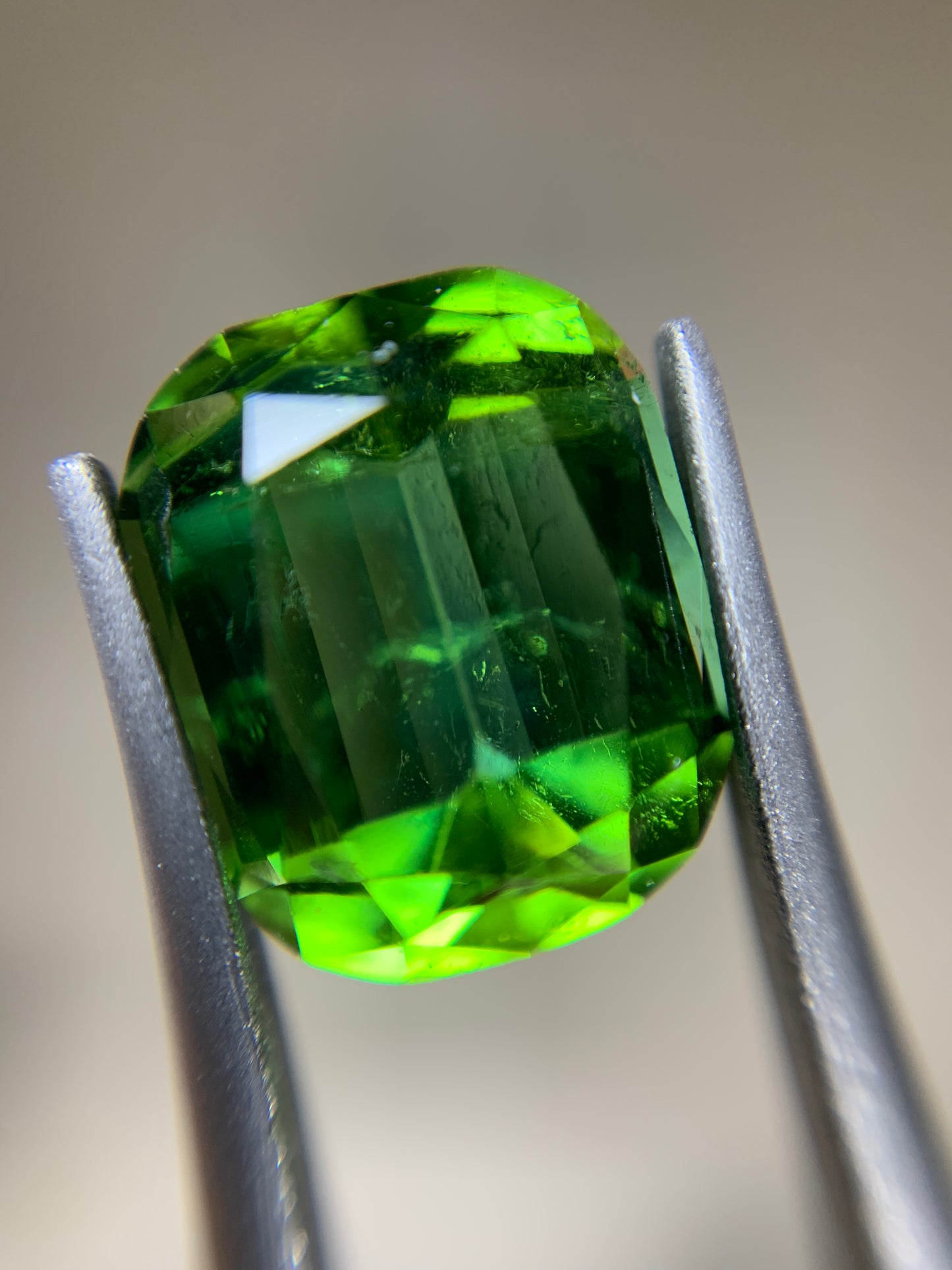 Faceted apple green tourmaline 3.625 ct