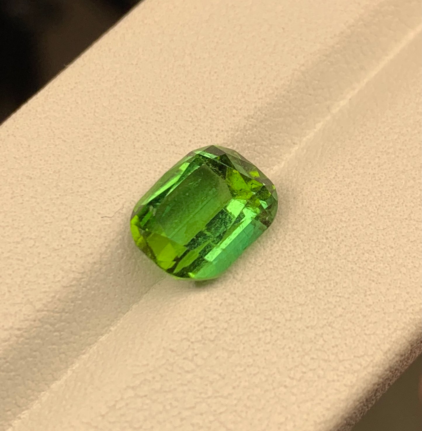 Faceted apple green tourmaline 3.625 ct
