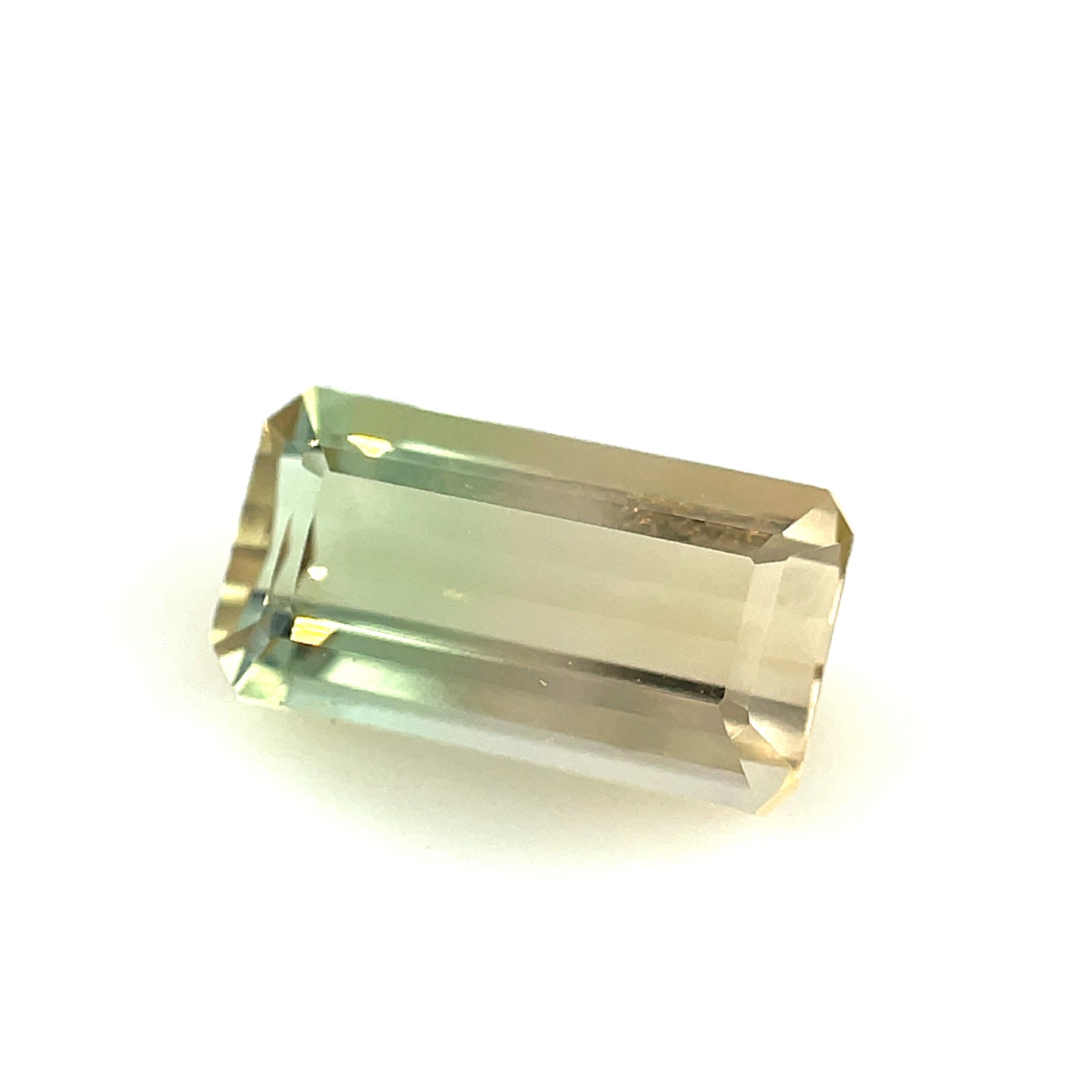 Facetd bi-color tourmaline 2.324 ct
