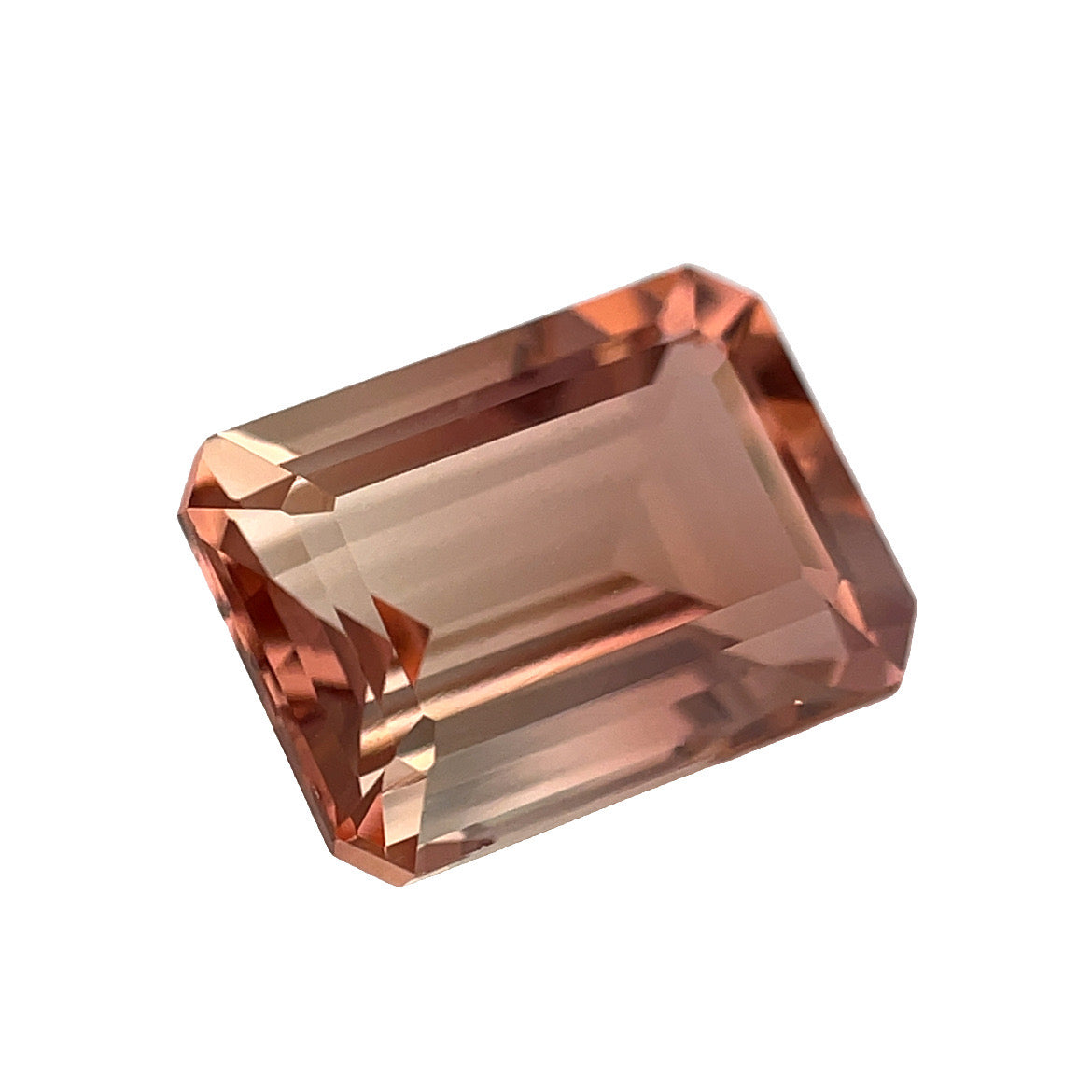 Faceted pinky-peach tourmaline 2.520 ct