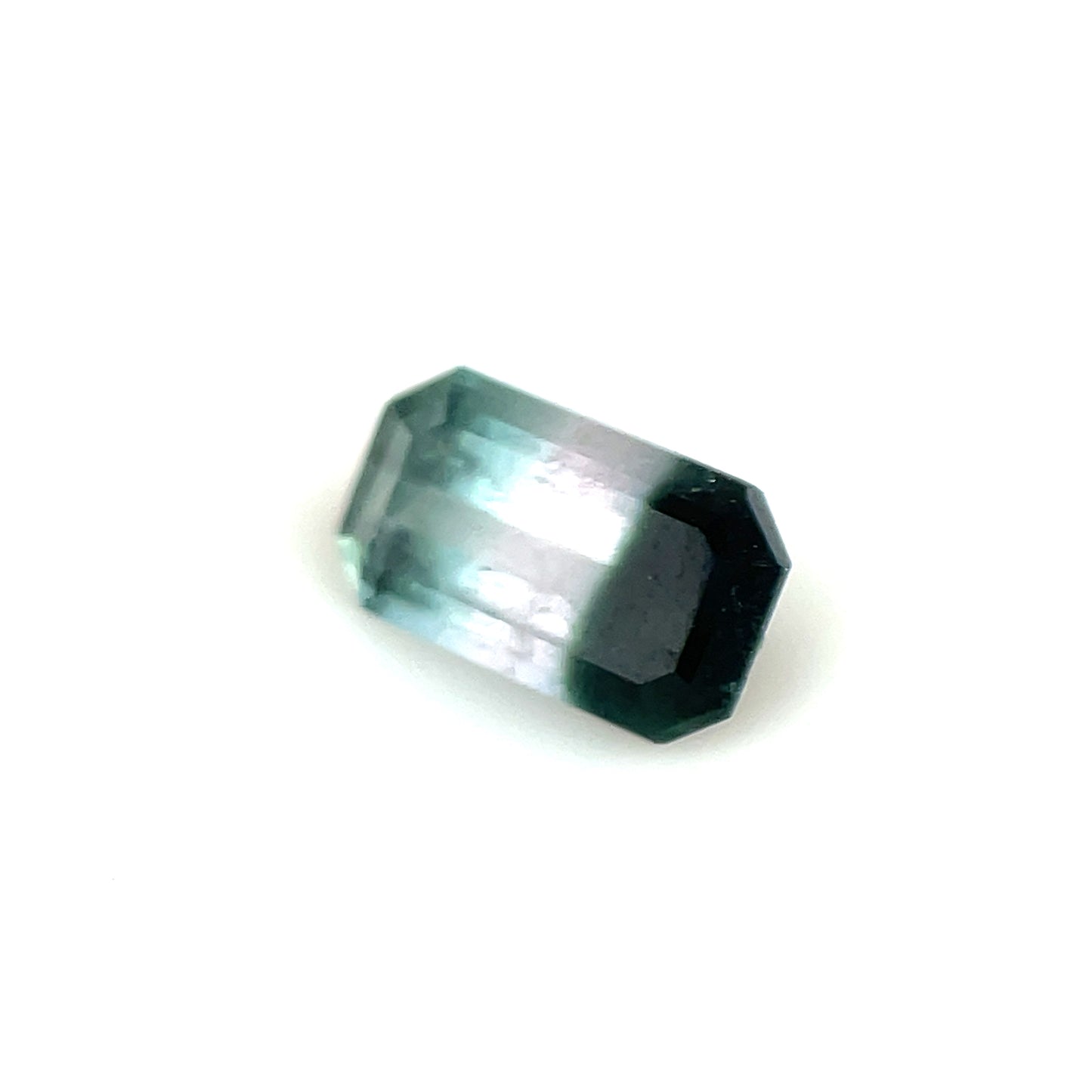 Faceted tricolor tourmaline 0.85 ct