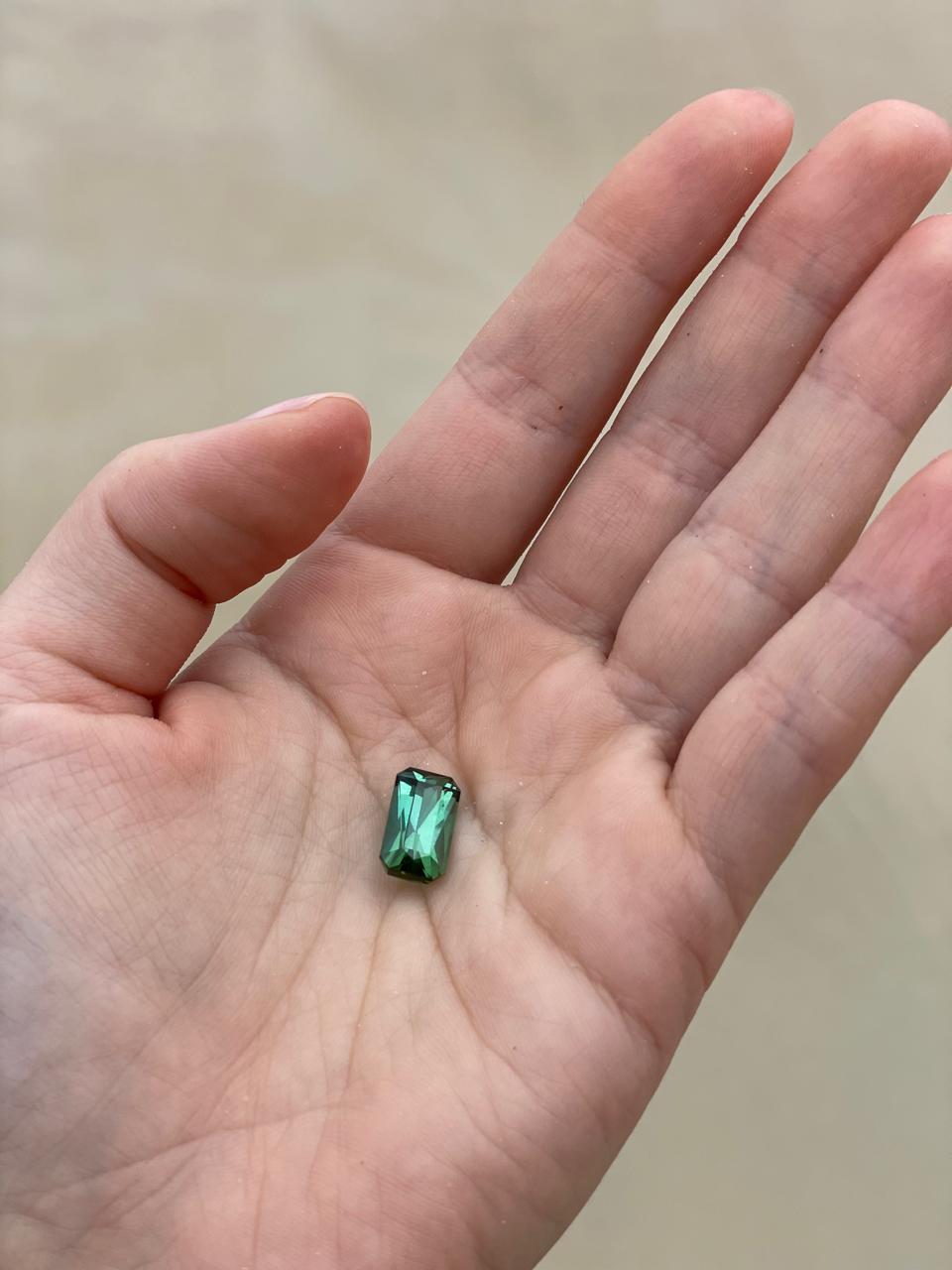 Faceted green tourmaline 5.58 ct