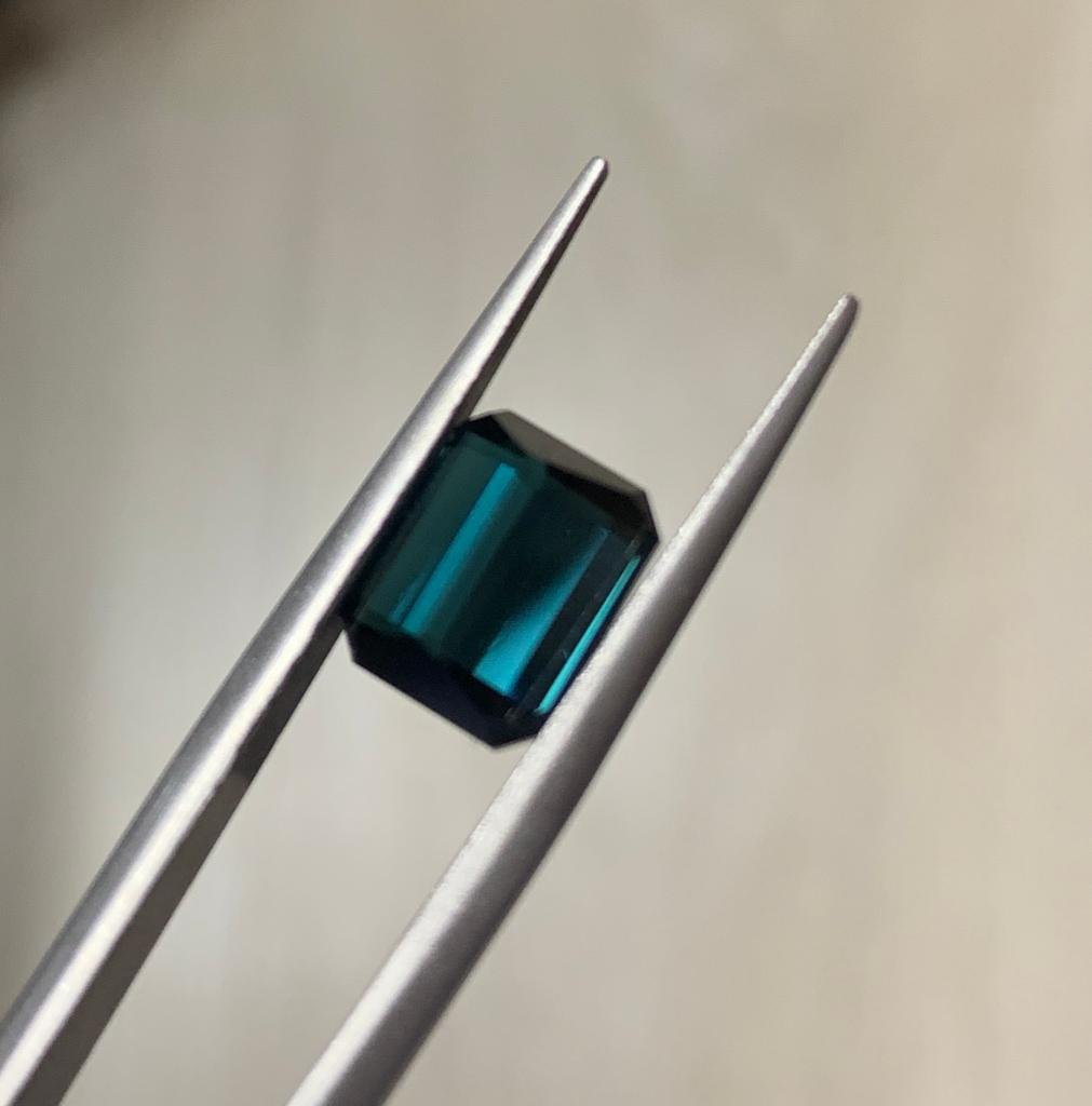 Faceted blue tourmaline indicolite gemstone 4.64 ct