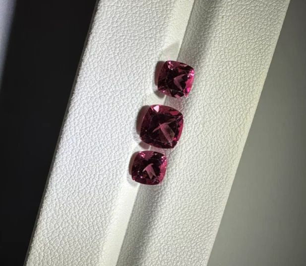 Faceted rubellite tourmaline set 3.58 ct