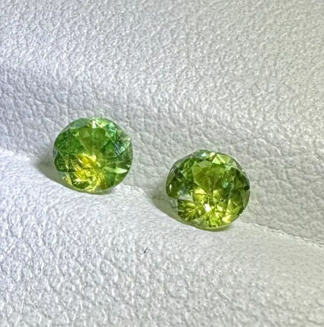 Faceted demantoid pair