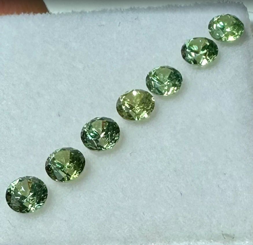 1 carat of calibrated faceted demantoid garnet