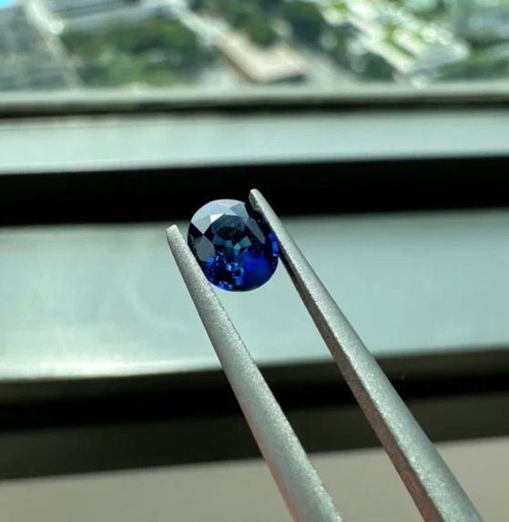 Faceted blue sapphire set