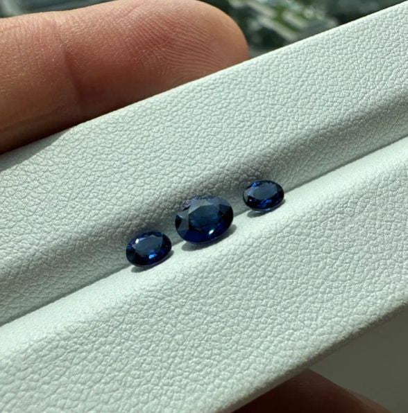 Faceted blue sapphire set