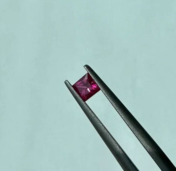 Heated ruby 0.35 ct