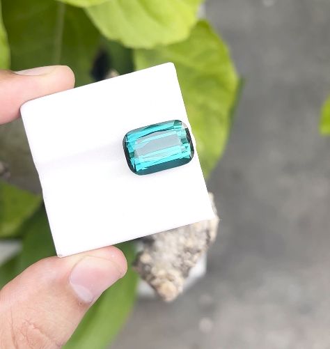 Faceted lagoon tourmaline from Afghanistan 15.17 ct